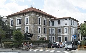 Hotel Luzon
