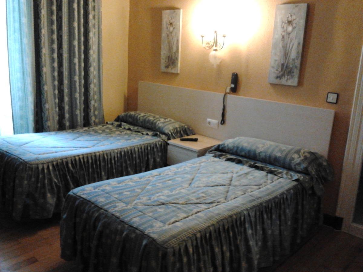 Hotel Luzon San Vicente De La Barquera Esterno foto